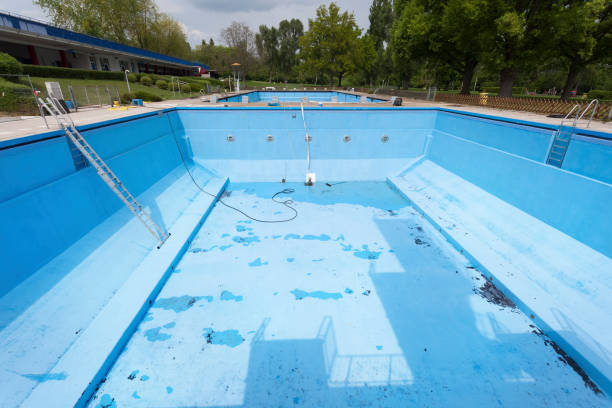 Best Water damage restoration near me  in Suamico, WI